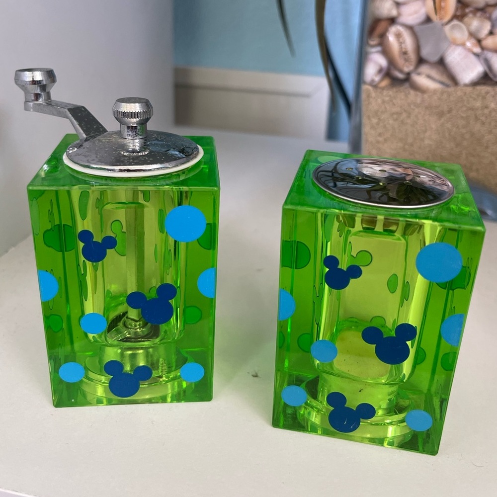 Cutest Disney Mickey Salt and Pepper Shakers